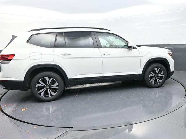 new 2025 Volkswagen Atlas car, priced at $38,636