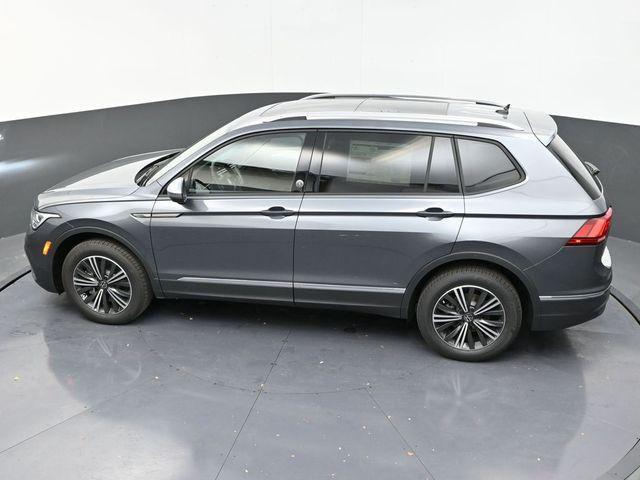 new 2024 Volkswagen Tiguan car, priced at $31,388