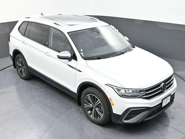 new 2024 Volkswagen Tiguan car, priced at $31,550