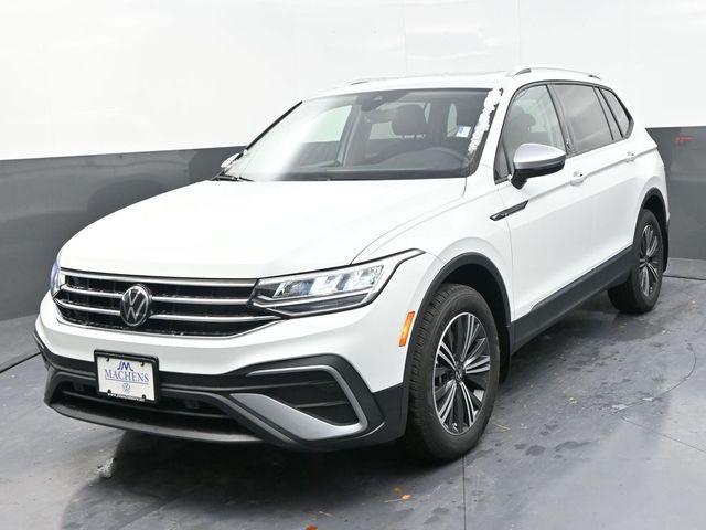 new 2024 Volkswagen Tiguan car, priced at $31,550