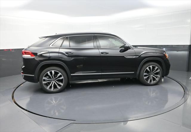 used 2021 Volkswagen Atlas Cross Sport car, priced at $30,276