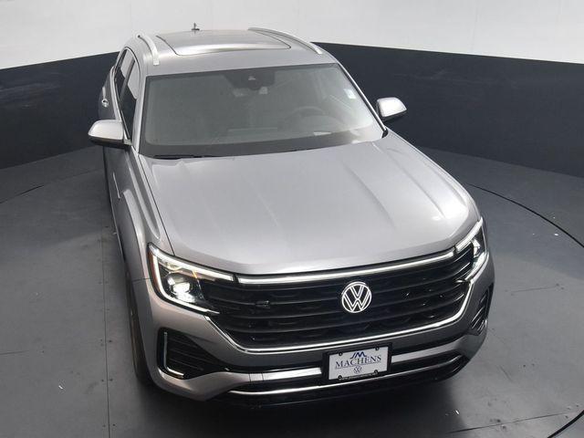 new 2024 Volkswagen Atlas Cross Sport car, priced at $45,741