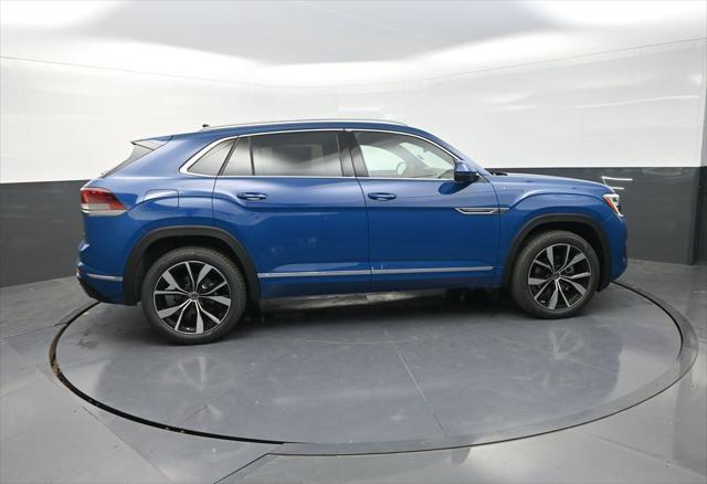 new 2025 Volkswagen Atlas Cross Sport car, priced at $52,563