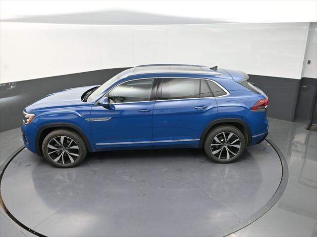 new 2025 Volkswagen Atlas Cross Sport car, priced at $52,563