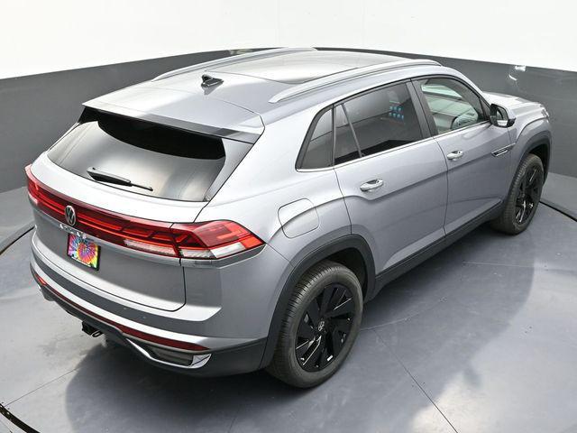 new 2024 Volkswagen Atlas Cross Sport car, priced at $39,306