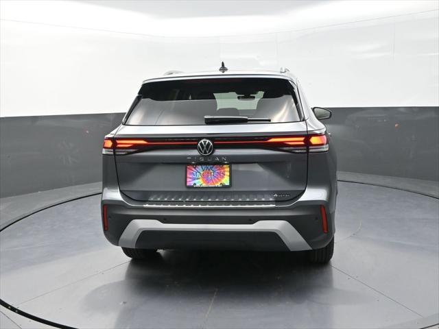 new 2025 Volkswagen Tiguan car, priced at $32,434