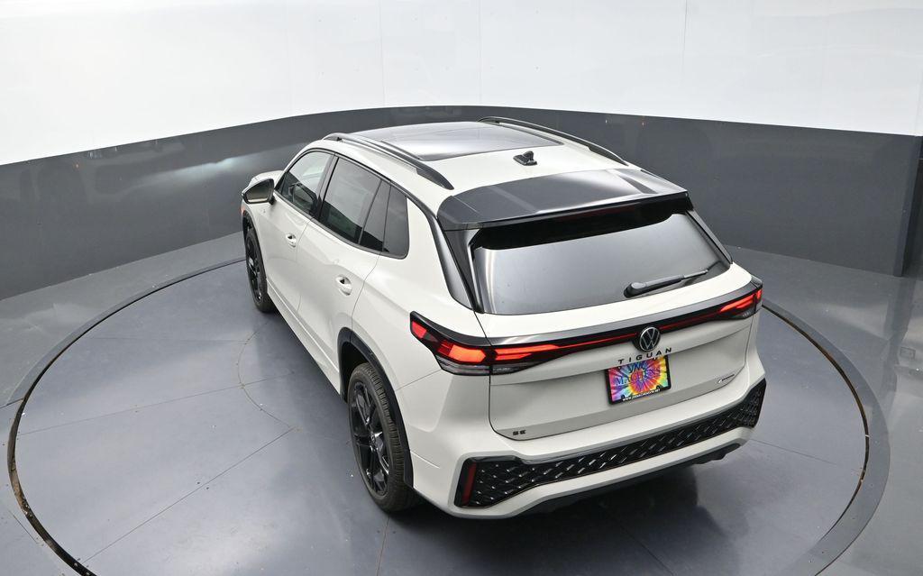 new 2025 Volkswagen Tiguan car, priced at $38,626