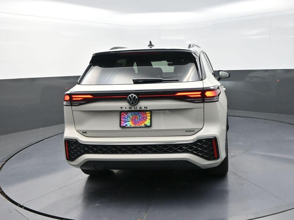 new 2025 Volkswagen Tiguan car, priced at $38,626