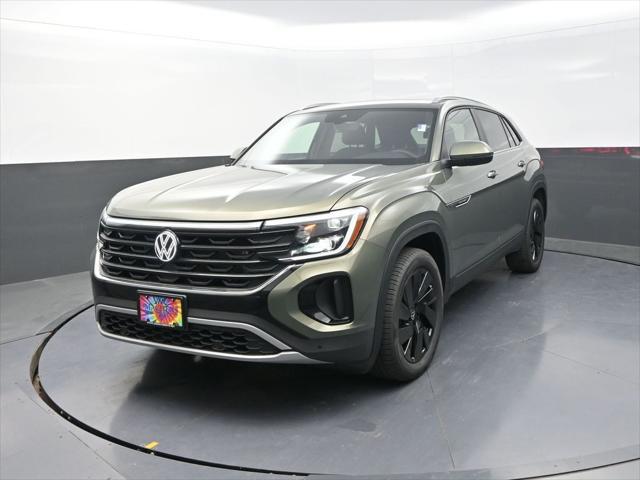 new 2025 Volkswagen Atlas Cross Sport car, priced at $45,026