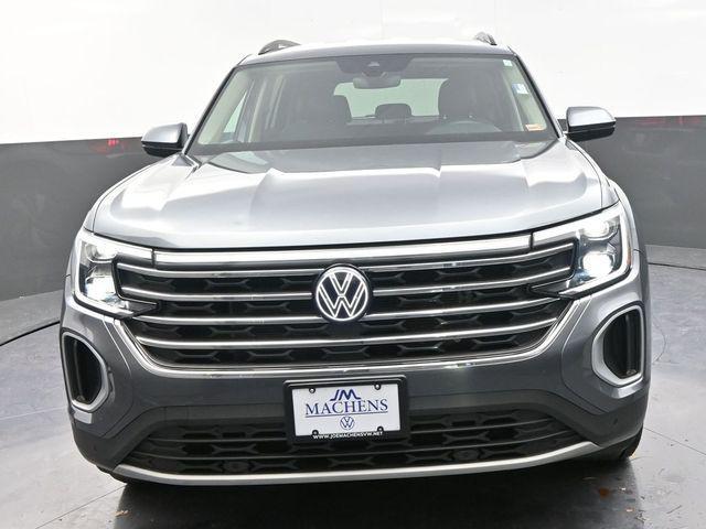 used 2024 Volkswagen Atlas car, priced at $34,192