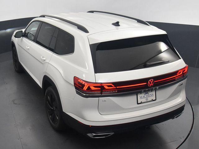 new 2024 Volkswagen Atlas car, priced at $40,445