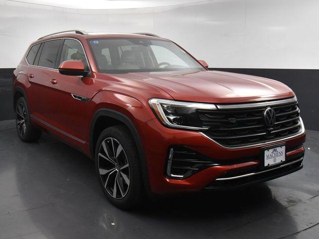 new 2025 Volkswagen Atlas car, priced at $52,175