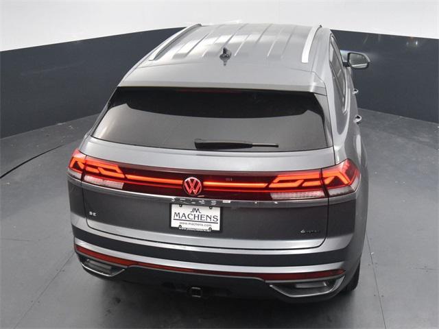 new 2024 Volkswagen Atlas Cross Sport car, priced at $41,261