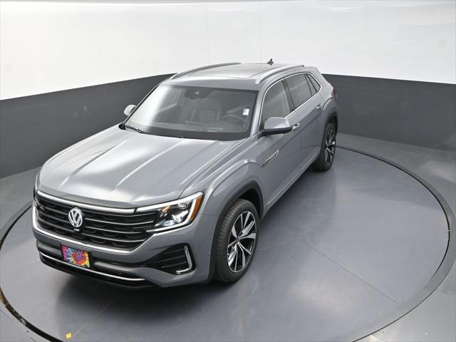 new 2025 Volkswagen Atlas Cross Sport car, priced at $51,250