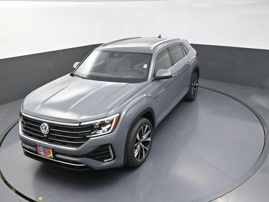 new 2025 Volkswagen Atlas Cross Sport car, priced at $51,250