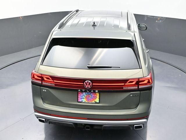 new 2025 Volkswagen Atlas car, priced at $45,404