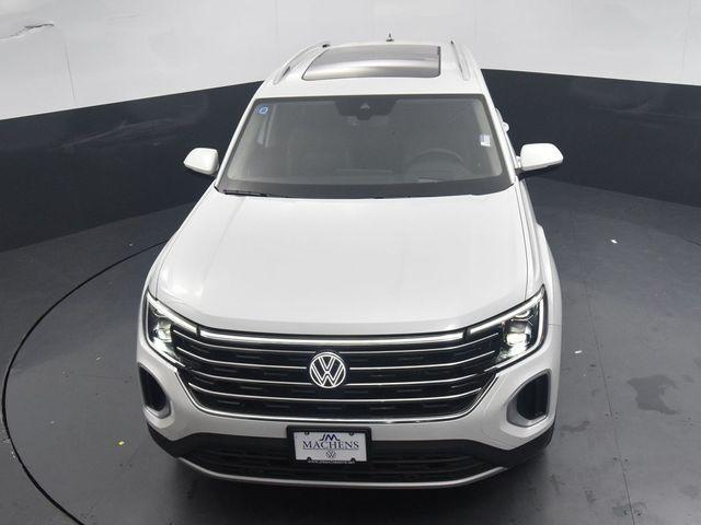 new 2024 Volkswagen Atlas car, priced at $45,246