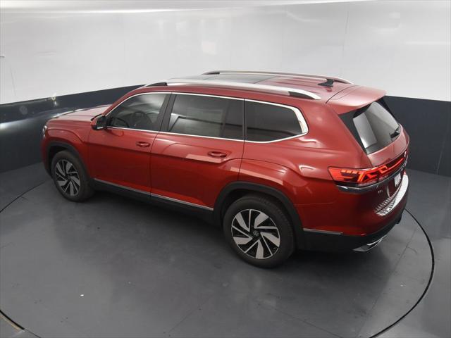 new 2024 Volkswagen Atlas car, priced at $44,084