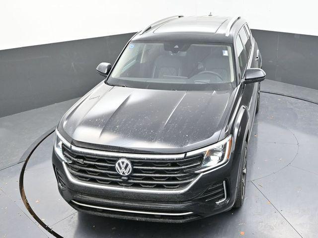 new 2025 Volkswagen Atlas car, priced at $52,509