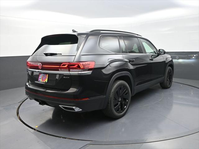 new 2025 Volkswagen Atlas car, priced at $45,073