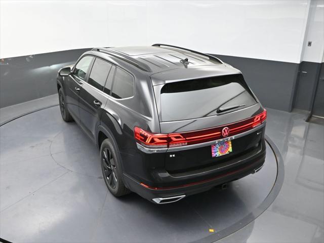 new 2025 Volkswagen Atlas car, priced at $45,073
