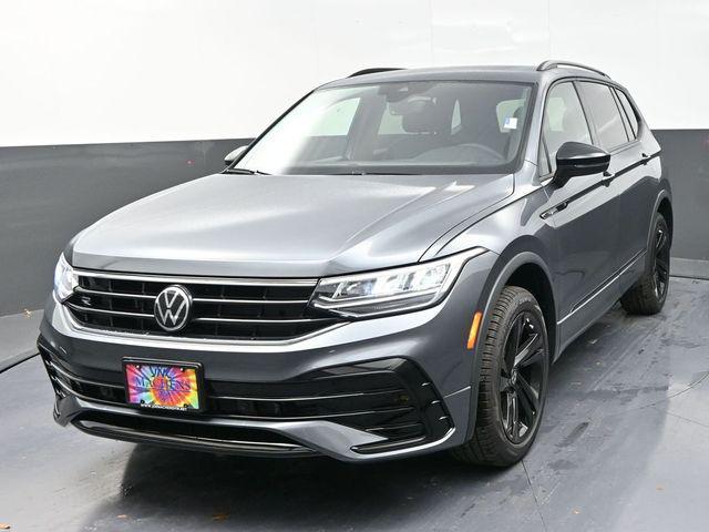 new 2024 Volkswagen Tiguan car, priced at $33,946