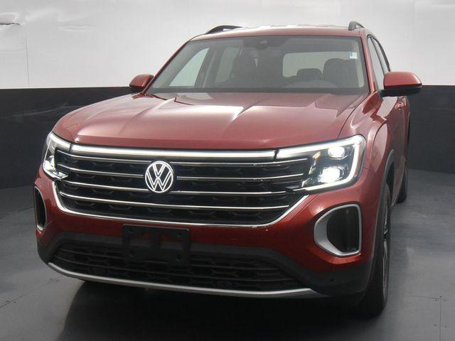 new 2024 Volkswagen Atlas car, priced at $42,030