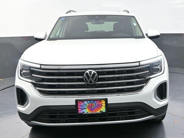 new 2025 Volkswagen Atlas car, priced at $44,561