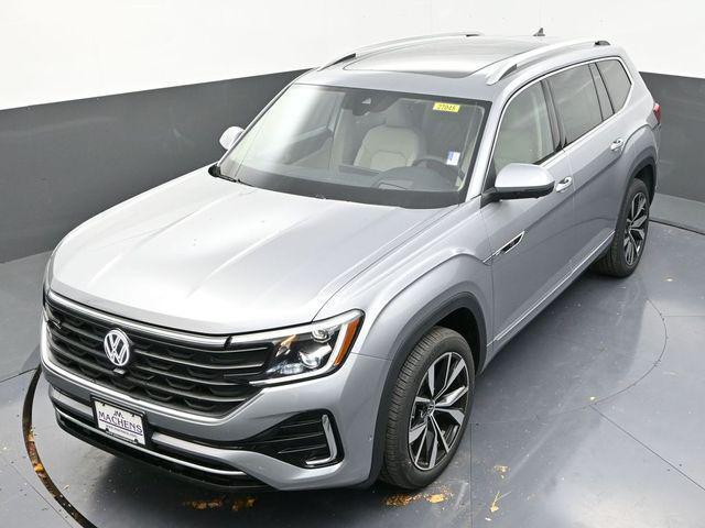 new 2025 Volkswagen Atlas car, priced at $51,738