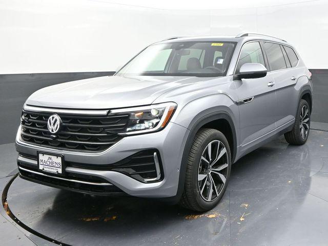 new 2025 Volkswagen Atlas car, priced at $51,738