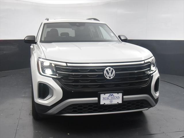 new 2024 Volkswagen Atlas car, priced at $45,716