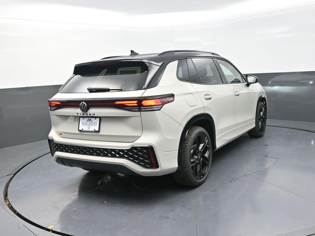 new 2026 Volkswagen Tiguan car, priced at $37,713