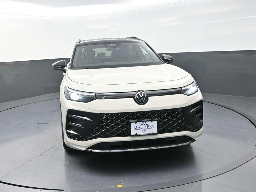 new 2026 Volkswagen Tiguan car, priced at $37,713