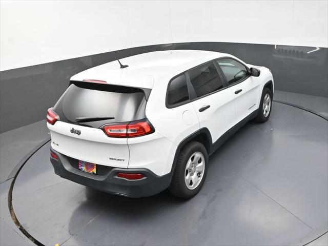 used 2016 Jeep Cherokee car, priced at $14,460