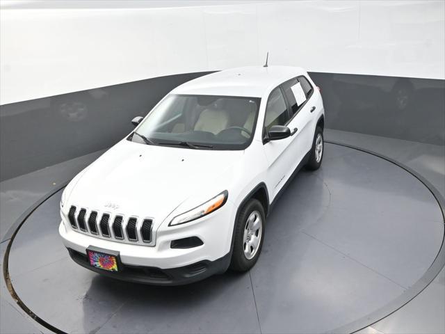 used 2016 Jeep Cherokee car, priced at $14,460