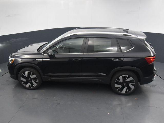 new 2024 Volkswagen Taos car, priced at $33,233