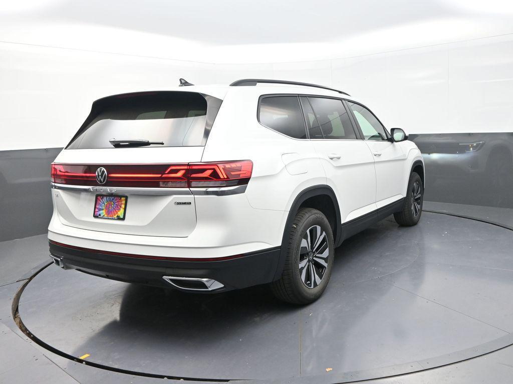 new 2026 Volkswagen Atlas car, priced at $41,682