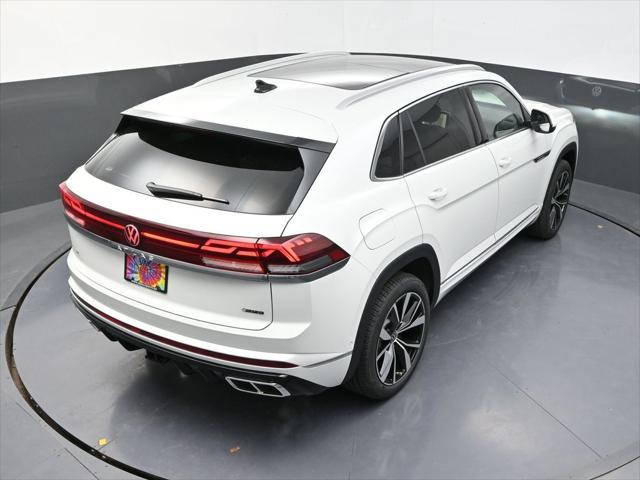 new 2025 Volkswagen Atlas Cross Sport car, priced at $51,372