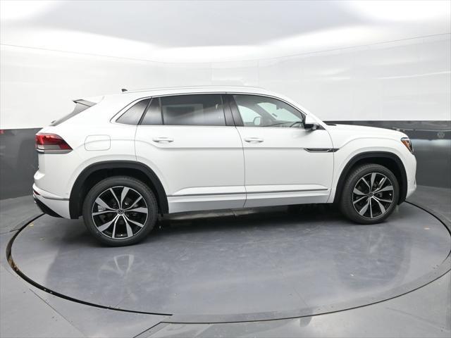 new 2025 Volkswagen Atlas Cross Sport car, priced at $51,372