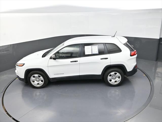 used 2016 Jeep Cherokee car, priced at $16,341