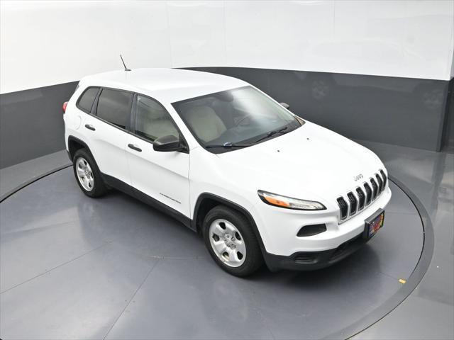used 2016 Jeep Cherokee car, priced at $16,341