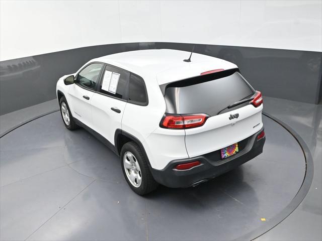used 2016 Jeep Cherokee car, priced at $16,341