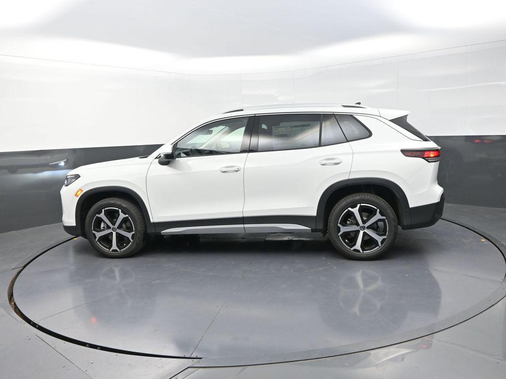 new 2025 Volkswagen Tiguan car, priced at $36,676