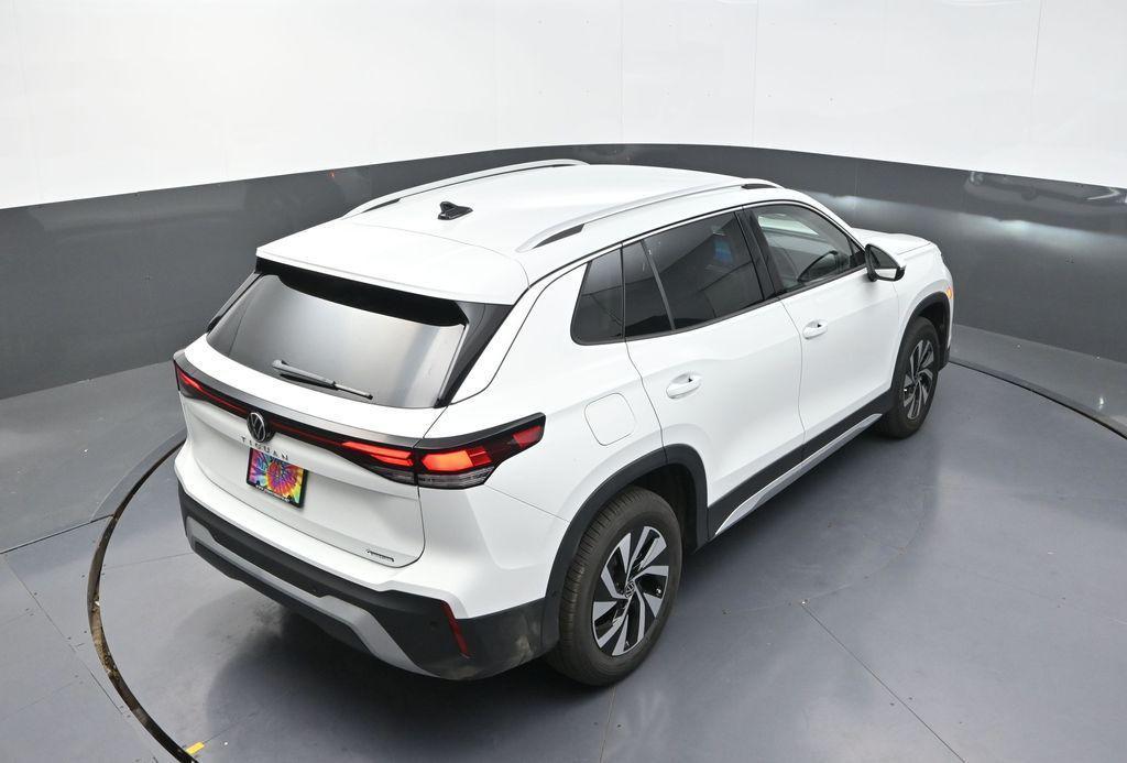 new 2025 Volkswagen Tiguan car, priced at $32,271