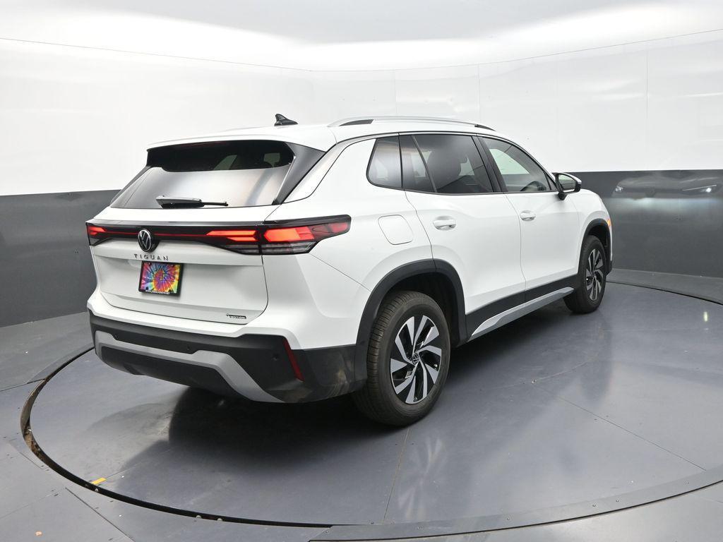 new 2025 Volkswagen Tiguan car, priced at $32,271