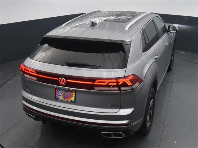 new 2024 Volkswagen Atlas Cross Sport car, priced at $47,422