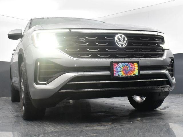 new 2024 Volkswagen Atlas Cross Sport car, priced at $45,848