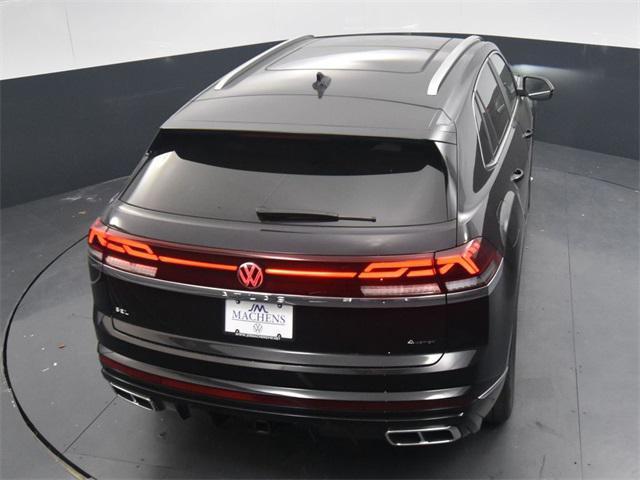 new 2024 Volkswagen Atlas Cross Sport car, priced at $47,332