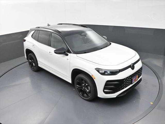 new 2025 Volkswagen Tiguan car, priced at $39,353