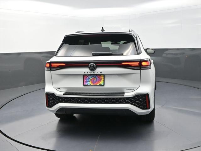 new 2025 Volkswagen Tiguan car, priced at $39,353